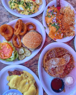 That’s a lot of new 👀

New bennies, and chicken and waffles!
Don’t forget our beyond burger, too 🌱

See you this weekend for unbeatable breakfast, brunch, and lunch. 
.
.
.
.
#cappys #feedfeed #yum #eating #eater #eeeeeats #newportbeach #feast #food #burger #bennies #weekend #weekendplans #cheers